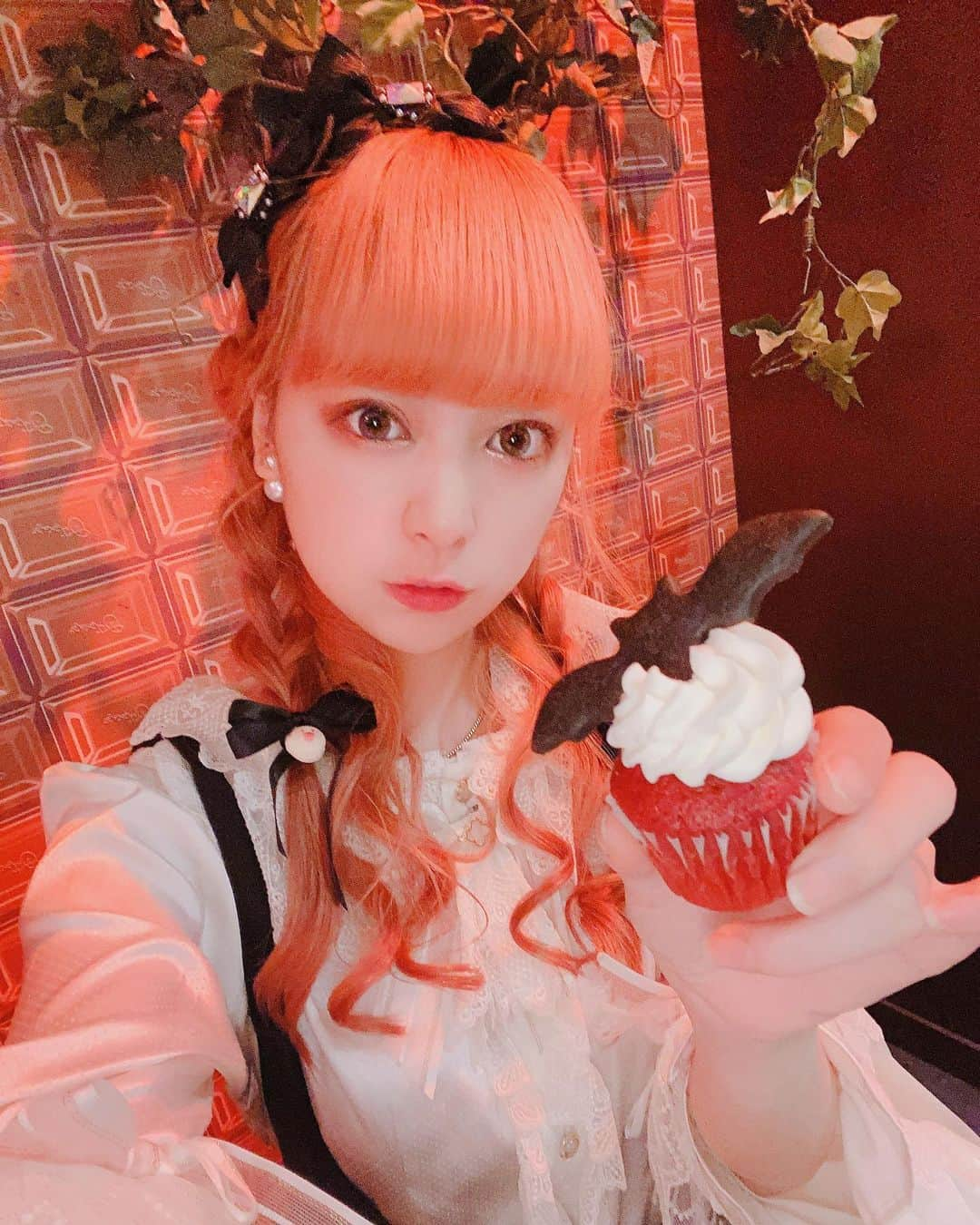 水森依音さんのインスタグラム写真 - (水森依音Instagram)「Q-pot cafe.👻🦇  #qpotcafe」10月27日 16時10分 - ion_mizumori