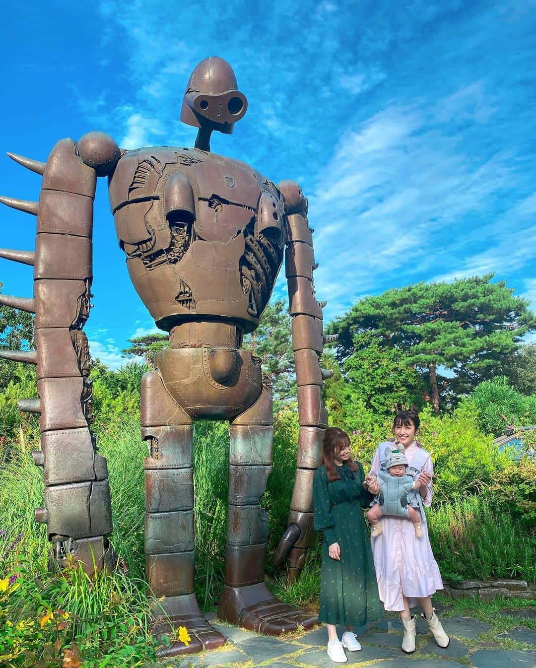 黒坂優香子さんのインスタグラム写真 - (黒坂優香子Instagram)「🌿🌼🕊  ジブリ三鷹の森美術館に行った時の📸 わくわくとときめきがぎゅっと詰まった素敵な場所でした🤍  はぁぁ、素敵だったなぁ。 本当にジブリが大好きです🍃  #ジブリ #三鷹の森ジブリ美術館」10月27日 16時12分 - yukakokurosaka0606