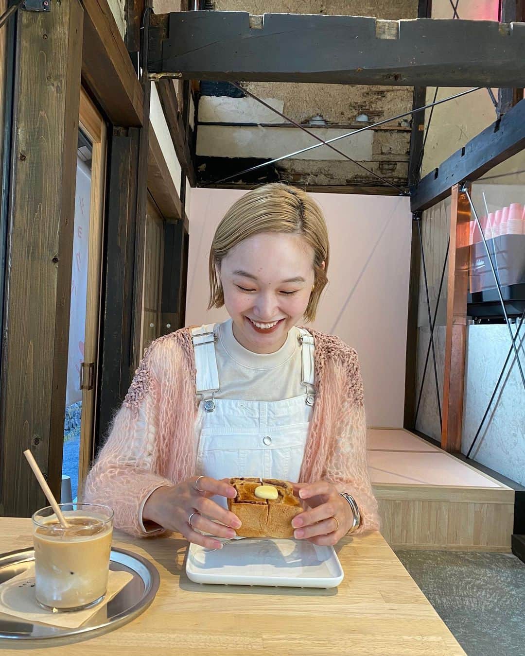 青木美緒のグルメインスタ