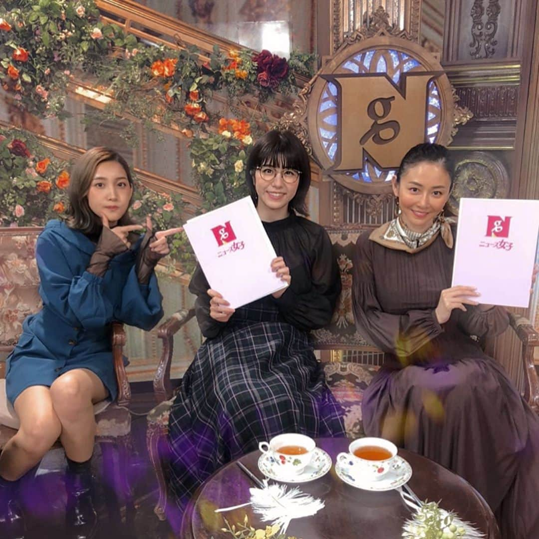 小島みゆさんのインスタグラム写真 - (小島みゆInstagram)「🖤 本日10/27（火）22時 『 #ニュース女子 #289』に出演してます🤗💓 政治や日本の問題について楽しく学べる、番組‼︎ ①「#日本企業 は国内回帰はできるのか」 ②「あなたの周りの◯◯警察」 . . . 気になる項目はありましたか？ 観てね🥰💓  #DHCテレビ　#ニュース #news #ニュース女子　#日本　#japan」10月27日 16時49分 - _8_miyu