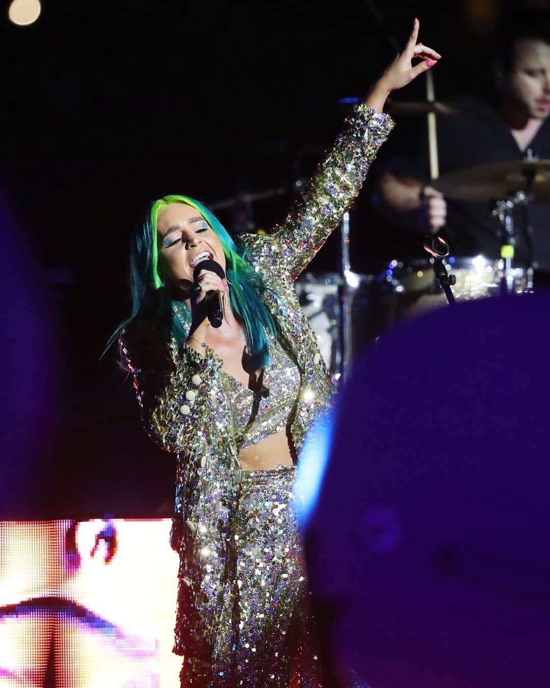 シェパードのインスタグラム：「She’s a superstar - E」