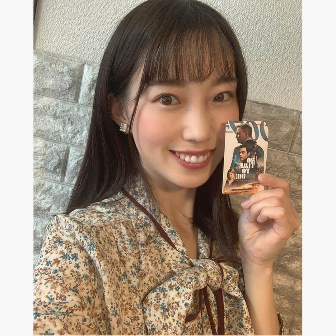 後藤沙梨花さんのインスタグラム写真 - (後藤沙梨花Instagram)「. .  #映画コーディネーター の #門倉カド 様より、ファイナリスト6名それぞれに合った映画を選んでいただきました🎬💕  ┈┈┈┈┈┈┈┈┈┈┈┈┈┈┈┈┈  ・エントリーNo.1  後藤沙梨花 門倉カド様に「いつでも夢に向かって一生懸命になれる方」とおっしゃって頂き、こちらの『水上のフライト』という映画を選んでいただきました✨ 素敵な映画を選んでくださりありがとうございます🌸  ・エントリーNo.2  奈良綾乃 門倉カド様より、「きみの瞳が問いかけている」の映画チケットを頂きました！ 私が韓国ドラマが好きということで、韓国映画のリメイクであるこちらの映画を選んで頂いたんです！❤︎前々から気になっていたのでとっても嬉しいです😭ハンカチを持って見に行きます😭ありがとうございます！  ・エントリーNo.3  三浦美佳 私は、ありふれた家族のきれいごとじゃない物語を描いた「さくら」のチケットを頂きました🌸 改めて「家族」とは何か、考えるいい機会になりそうです😌✨早く映画を見に行きたいです👀 素敵なチケットをありがとうございます💍  ・エントリーNo.4  北村あい莉 自分の意志をしっかり持っている、強い女性と感じて頂き「ワンダーウーマン 1984」という映画を選んで頂きました！🎬 主人公の活躍を見て、勇気を貰いたいと思います💪素敵な映画を選んで下さってありがとうございます☺️🌼  ・エントリーNo.5  小倉沙和乃 家族の笑顔のために頑張ることができる！ということで、こちらの『461個のおべんとう』という映画を選んでいただきました🎬ミュージシャンの父親が、一人息子のためにお弁当を作り続けた実話だそうです！とても涙もろい私なので、ティッシュ片手に早く鑑賞したいです👀💗✨素敵な映画を選んでいただきありがとうございます😌  ・エントリーNo.  大井里花 「世界へ視野を広げている、行動的な方」という理由から『007/no time to die』という映画を選んでいただきました🎦✨ アクション映画が大好きなので、007シリーズの最新作である「no time to die」の公開が待ち遠しいです🥺💗素敵な映画を選んでくださりありがとうございました🌼  ファイナリストそれぞれの個性に合った作品ばかりですね！☺️ さすが映画コーディネーターです！🎥  素敵な御協賛品をありがとうございました✨ . . #映画 #水上のフライト #きみの瞳が問いかけている #さくら #WW84 #461個のおべんとう #notimetodie   #MissContest #Missgwc2020 #gwc #ミス和コンテスト #ミスコンテスト #ミス和 #学習院女子大学 #Miss和contest2020 #gakushuinwomenscollege #和祭 #ミス和コンテスト2020 #ミスコン  #春からgwc #学女ミスコン  #ミスコンファイナリスト #学習院女子大」10月27日 19時41分 - missgwc2023