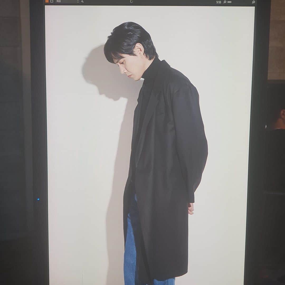 パク・ソンフンのインスタグラム：「찰칵📸」