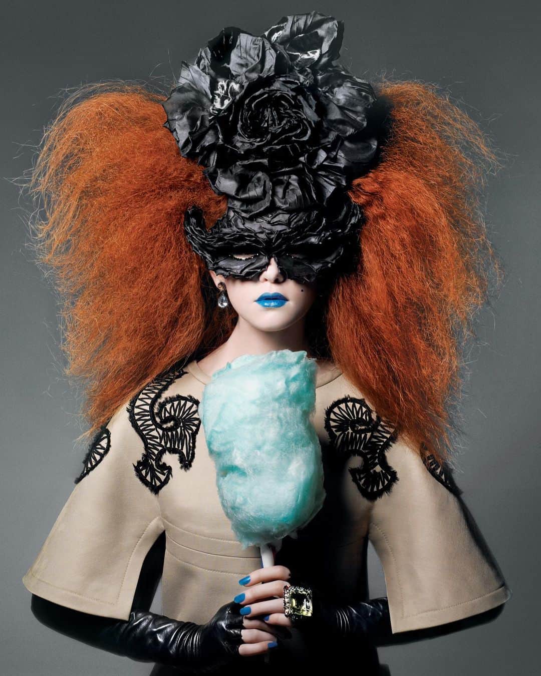 フィリップトレーシーさんのインスタグラム写真 - (フィリップトレーシーInstagram)「Halloween Week 🎃 Photograph by Greg Lotus for Vogue Italia.」10月27日 20時33分 - philiptreacy