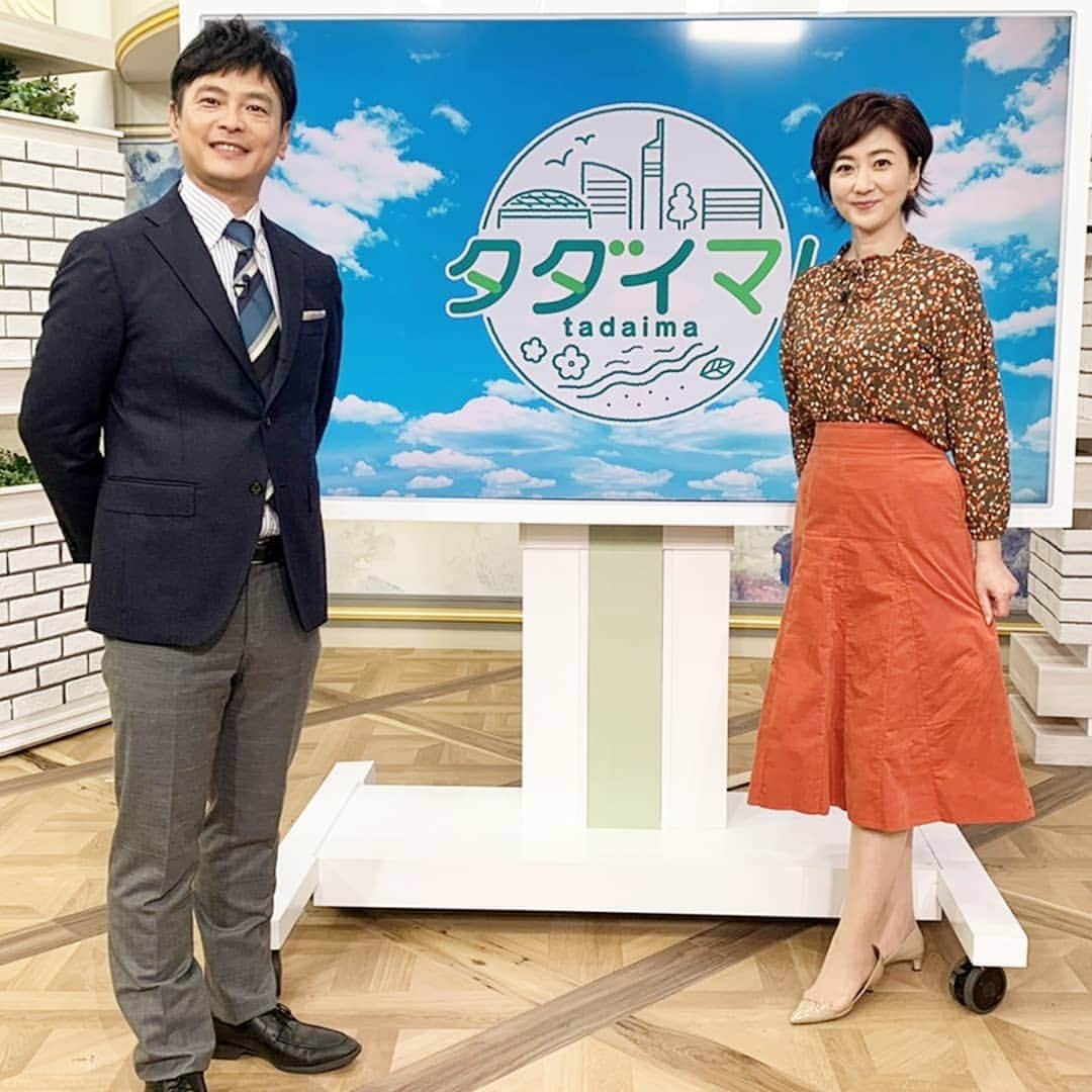 池尻和佳子さんのインスタグラム写真 - (池尻和佳子Instagram)「ホークス、リーグ優勝‼️‼️  今日の衣装でした🍀  明日は優勝セール情報、 お伝えできそうです✨✨✨  #衣装#火曜#undicinove#タダイマ #rkb#styling#さけみゆみさん #アナウンサー#田畑竜介#池尻和佳子 #明日は#優勝#セール#sale#中継 #伝えたい#野球#リーグ#hawks #ソフトバンクホークス」10月27日 20時32分 - wakako_ikejiri_rkb