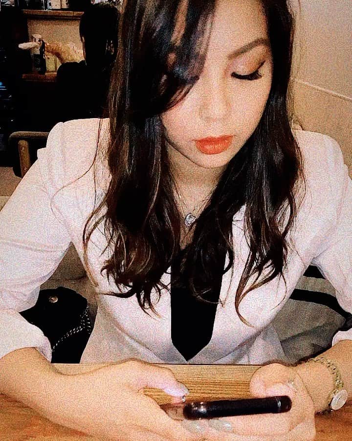 のインスタグラム：「やっといんすたログインできた。👯‍♂️ いちき元気です🕴🏻」