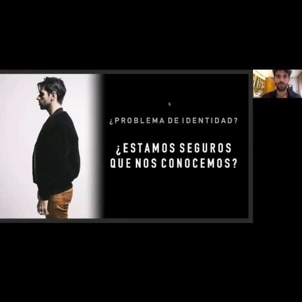 ハイメ・アルグエルスアリのインスタグラム：「Creemos en la REALIDAD que nos creamos @animsbarcelona 🐲」