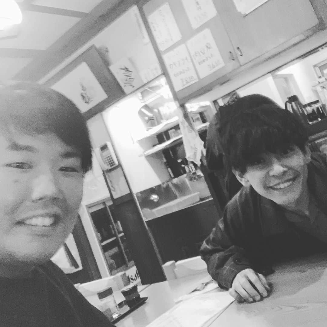 中野周平さんのインスタグラム写真 - (中野周平Instagram)「石井に会えたので今日は石井記念日」10月27日 20時51分 - nakano_krkr