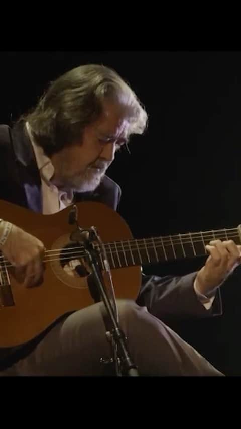 DeFlamenco.comのインスタグラム：「Suma Flamenca 2020 Del 1 al 20 de diciembre   Programación completa   https://www.deflamenco.com/revista/noticias/suma-flamenca-2020-evoca-el-mundo-sonoro-de-enrique-morente.html」
