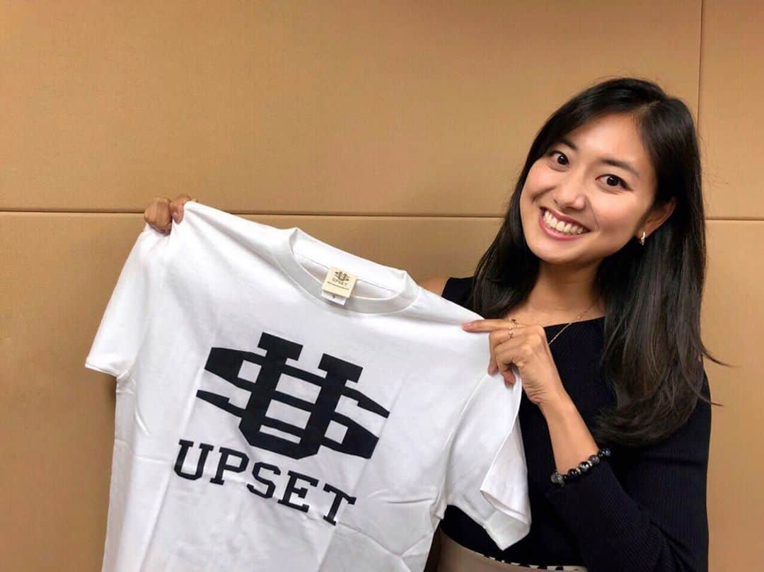 尾花貴絵さんのインスタグラム写真 - (尾花貴絵Instagram)「🦅 . Thank you…♡♡♡ @upsetism @upset_hiroshima . . . #upset #sports #tshirts #sportsbrand #biglogo」10月27日 21時23分 - kie_obana_