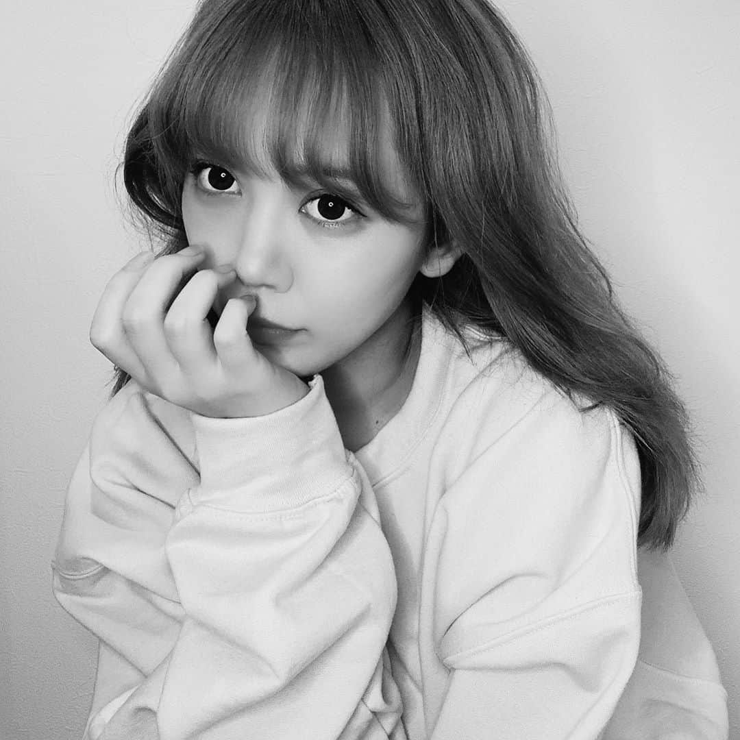 MACOのインスタグラム：「▶︎🖤💚」