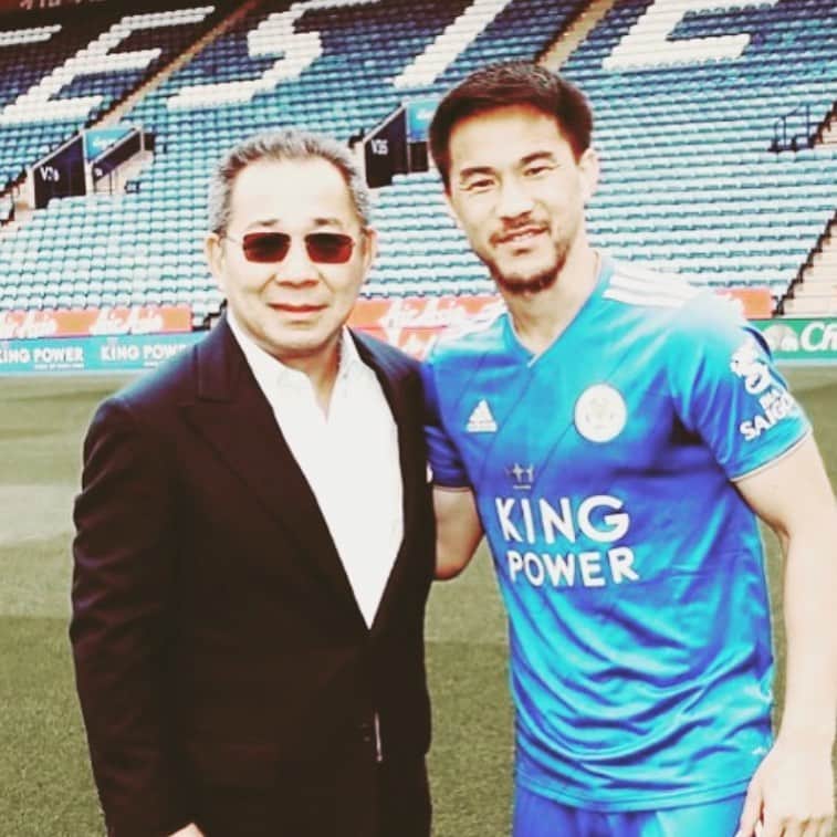 岡崎慎司のインスタグラム：「Always in my heart💙」