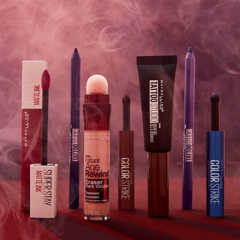 Maybelline New Yorkさんのインスタグラム写真 - (Maybelline New YorkInstagram)「Our HERO Halloween products!👀 Which of these life savers are you reaching for your look this year?? Comment below! These products are super pigmented and last all night. Shown here: #superstaymatteink shade ‘pioneer’, tattoo gel pencils shade ‘rich amethyst’ & ‘striking navy’, #instantagerewind concealer, #colorstrike eyeshadow pens shade ‘ace’ & ‘crave’, and our tattoo studio brow tint.」10月27日 21時46分 - maybelline