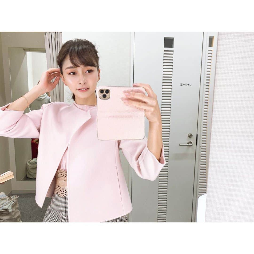 石井美保さんのインスタグラム写真 - (石井美保Instagram)「今日は衣装も私服もピンクでした。 マキアさん @maquia.magazine からめちゃくちゃ嬉しいご報告を頂きました！しかも2つ！！またお知らせしますね。」10月27日 21時50分 - miho_ishii