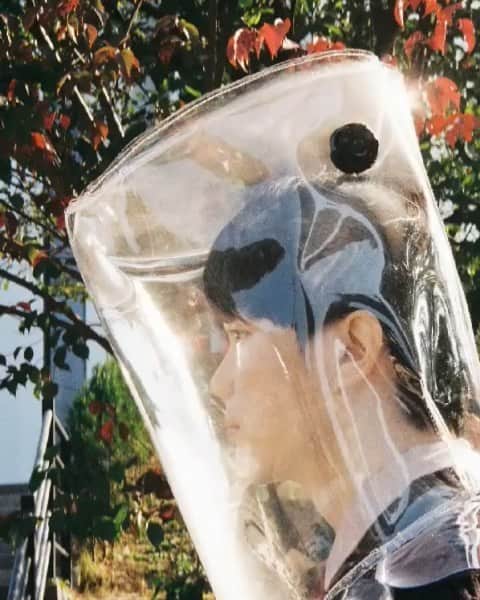 のインスタグラム：「우리 멀리 떠날까?  2020.11.01」