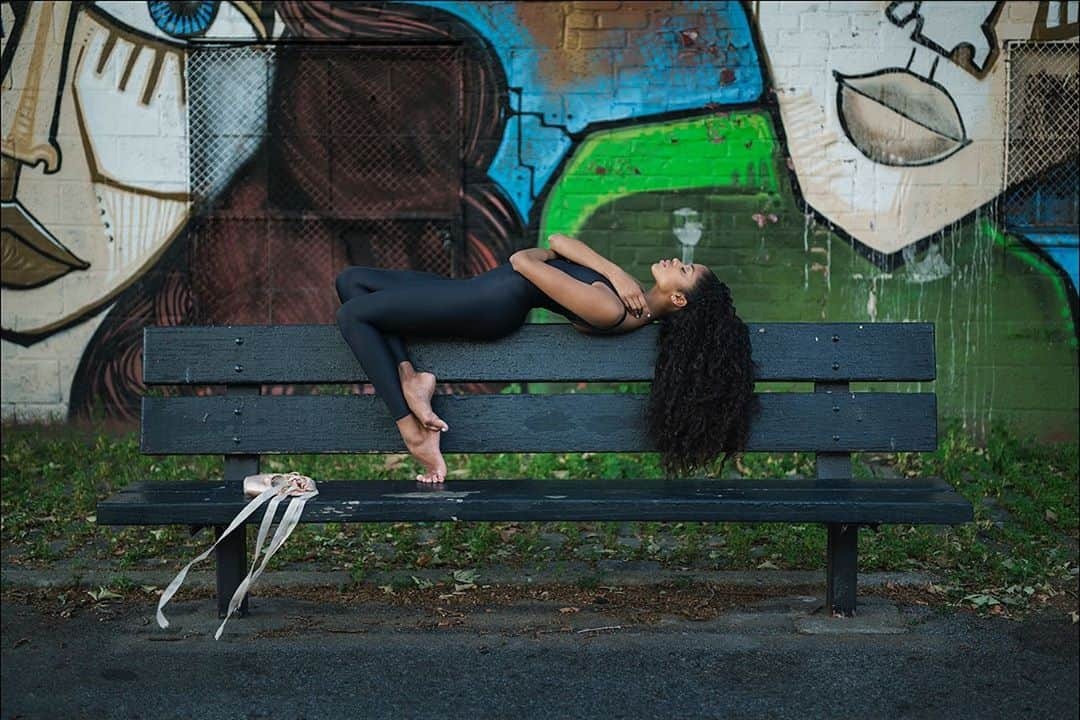 ballerina projectさんのインスタグラム写真 - (ballerina projectInstagram)「𝗡𝗮𝗿𝗱𝗶𝗮 𝗕𝗼𝗼𝗱𝗼𝗼 in Bushwick Brooklyn. #ballerina - @narstarr #bushwick #brooklyn #newyorkcity #streetart #ballerinaproject #ballerinaproject_ #ballet #dance #pointeshoes #nardiaboodoo   𝗕𝗮𝗹𝗹𝗲𝗿𝗶𝗻𝗮 𝗣𝗿𝗼𝗷𝗲𝗰𝘁 𝗯𝗼𝗼𝗸 is now in stock. Go to @ballerinaprojectbook for link.」10月27日 23時13分 - ballerinaproject_