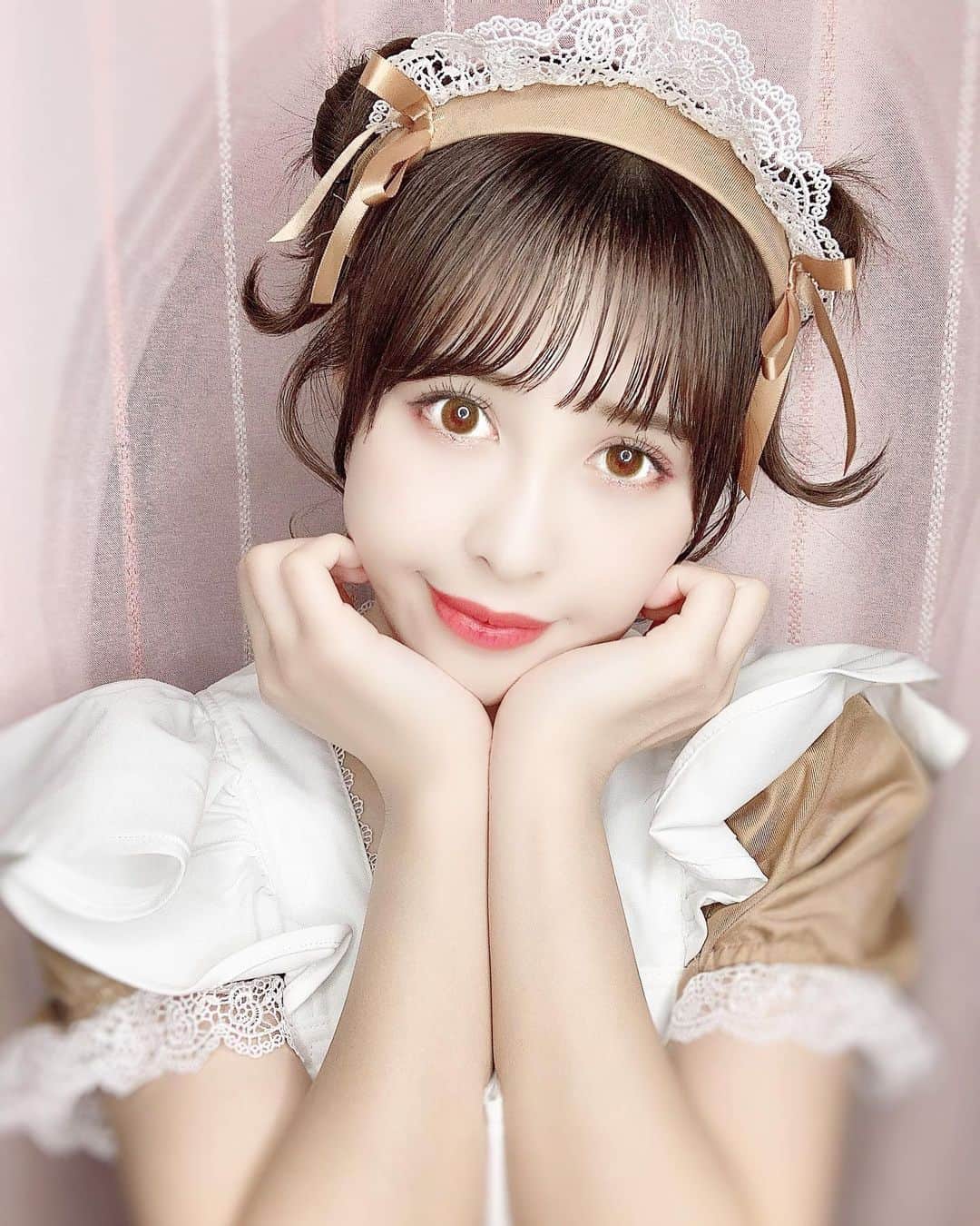 のインスタグラム：「メイドさん🎀 ハロウィン近いのでアイコンにしてみました🐰🎀 . . #アイドル　#ハロウィンコスプレ #ハロウィン #自撮り #自撮り女子 #自撮り界隈 #iphonexsmax #メイド #かわいい　#ヘアアレンジ　#フォロワー #フォロワー募集中 #フォローミー #followｍe #followers #instagood #instagram #instalike #japan #japanesegirl #kawaii #idol #anime #cosplay #cosplayer #halloween」