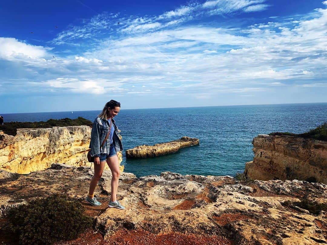 メガン・ジェット・マーティンのインスタグラム：「Really didn’t have enough appreciation for the pre-pandemic world. Yet another “I miss traveling” post to fill your feed. 🌎」
