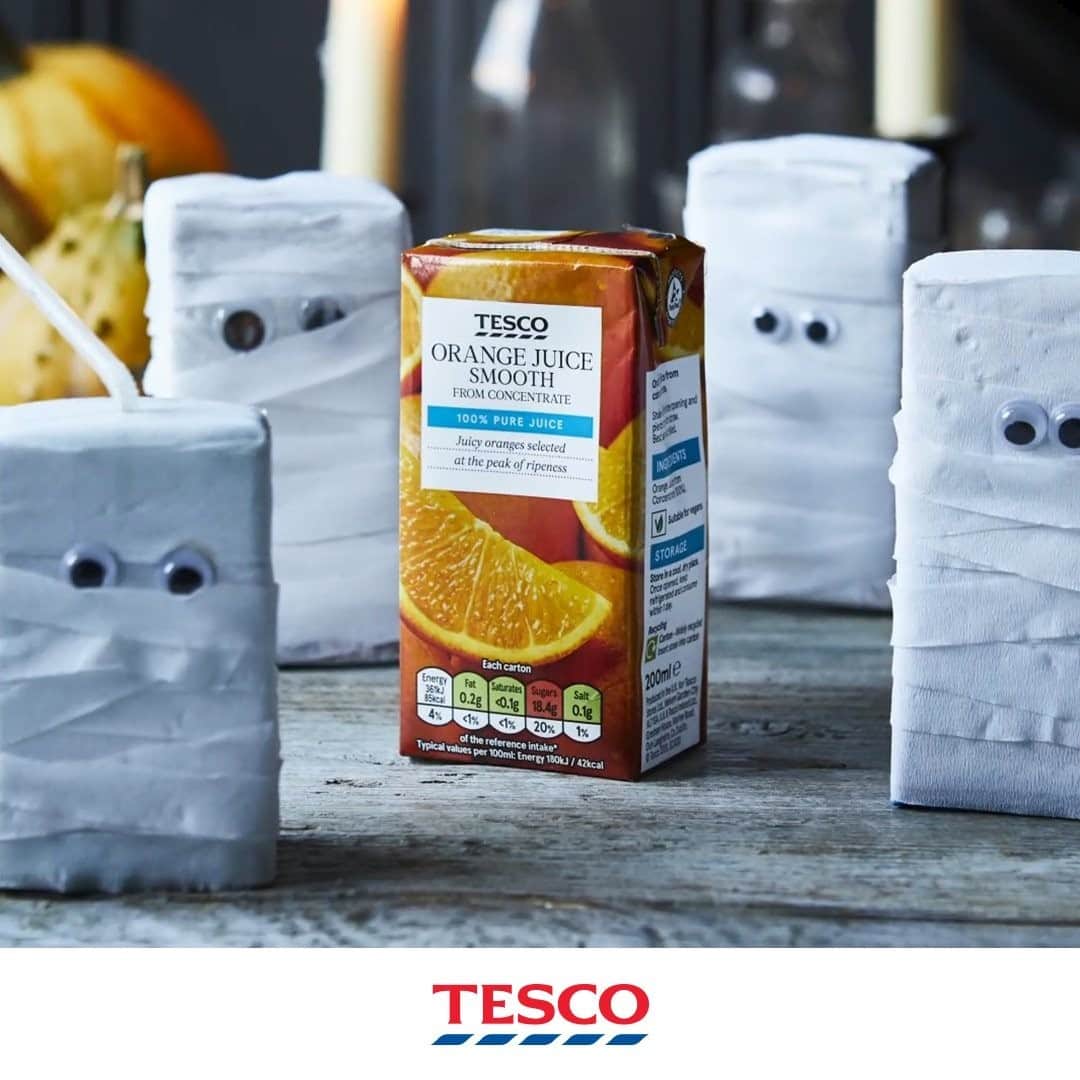 Tesco Food Officialさんのインスタグラム写真 - (Tesco Food OfficialInstagram)「Ready for a spooky night in? Head to our ‘Halloween’ highlight for a round-up of creepy, crafty activities for a Halloween at home.」10月28日 0時00分 - tescofood