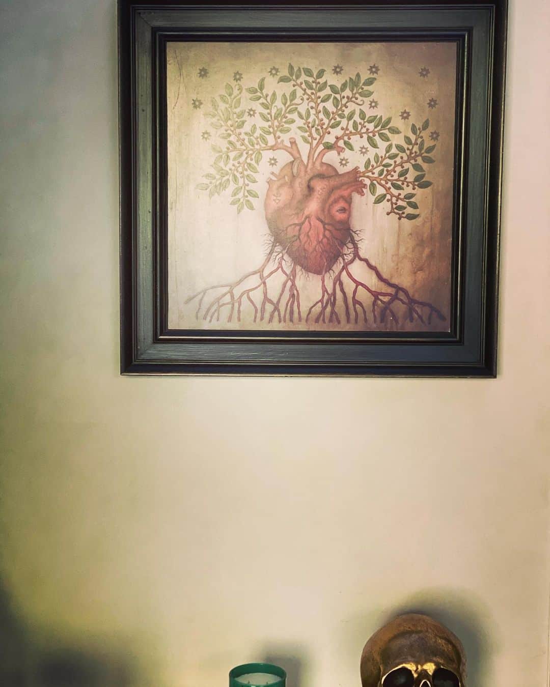 ジョエル・マッデンのインスタグラム：「10 years since this album ❤️💀 @goodcharlotteband」