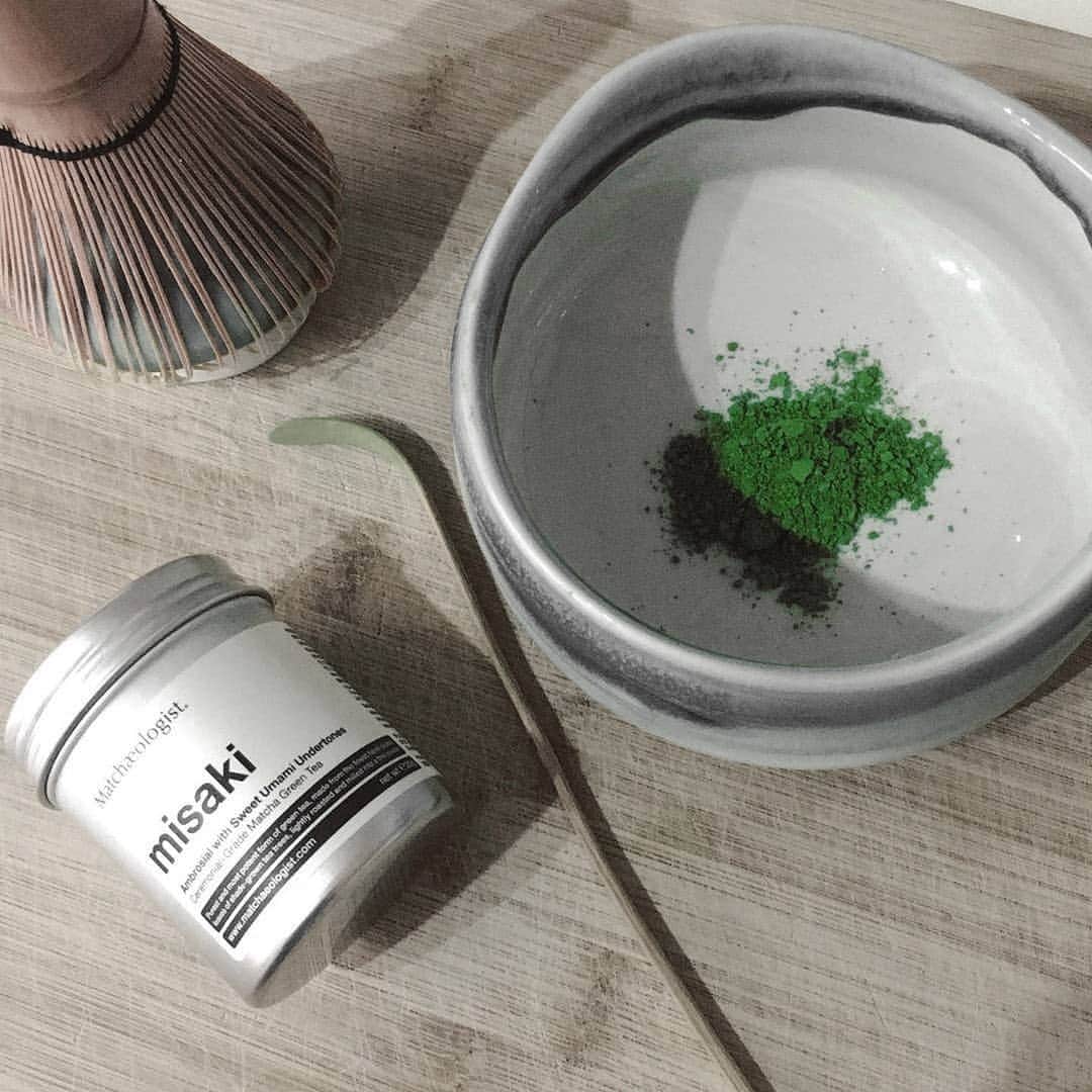 Matchæologist®さんのインスタグラム写真 - (Matchæologist®Instagram)「Find your inner peace with a cup of freshly brewed #Matcha in your hand! 🍵 We are absolutely in love with this beautiful #MatchaRitual captured by our dear friend @dunkitorelse featuring our Misaki™ Ceremonial Matcha and a Traditional Bamboo Chasen Whisk! 🌿 . 🙏 Our Misaki™ — the crème de la crème of our ceremonial range – brews an exquisite, buttery-sweet broth of chlorophyll elixir with rich and malty roasted aromas. As the crown jewel ✨ of our artisan-roasted matcha, Misaki™ uses only the topmost leaves of shade-grown tea trees nurtured for over 30 years before harvest, boasting the sweetest and most luscious taste profile in our range. . 👉 Click the link in our bio @Matchaeologist . Matchæologist® #Matchaeologist Matchaeologist.com」10月28日 0時57分 - matchaeologist