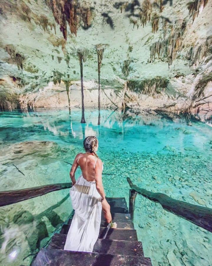 アリサ・ラモスのインスタグラム：「Keep Calm and Remember: Things Could be A LOT Worse! - My mantra for 2020...even tho they keep getting worse. . Last night we had the third major storm in only 2 weeks here in Playa del Carmen & Tulum, and this time I didn't have enough time to pack up and run from it!  . So little Oscar and I kept calm and I tried to keep both of our anxiety levels low with distractions (didn't even have wine bc they restrict alc sales during hurricane watch!), but tbh it was mentally changing because the wind was so strong that it felt like all my windows and doors were about to shatter open! . Somehow tho my weather guardian sent me two travelers who had gotten denied entry to their hotel in Tulum (it was too dangerous to pass at the time they got there), so I had company, AND they had wine!! Win-Win situation! (She's also on my India group trip next year!!) . Although I barely slept and my glass balcony wall shattered, I definitely expected a lot more damage, and am grateful it wasn't worse! (Actually the only thing I consider worse than this hurricane is the expedited selection of a certain woman to help sway a certain thing happening in 9 days.) . Kind of like how I'm grateful when I was in the bat-filled Cenote and the lights shut off, that we had stopped to get flashlights just before going there...otherwise that would DEFINITELY have been A LOT worse!!! . Anyway! To help you avoid "worst case scenarios" I always write very truthful blog posts and guides. If you're thinking of coming to Tulum, you'll definitely want to read my Ultimate Tulum (Stress Free) Guide, on the front page of my site! (Includes the only way you can find this Secret Cenote!). . What has been your mantra for 2020?? . 📷 and tour by Turismo Channel! . #secretcenote #tulum #tulummexico #hurricanezeta #keepcalmandcarryon #keepcalmanddrinkwine #cenote #MyLifesATravelMovie #mylifesamovie #mytulum」
