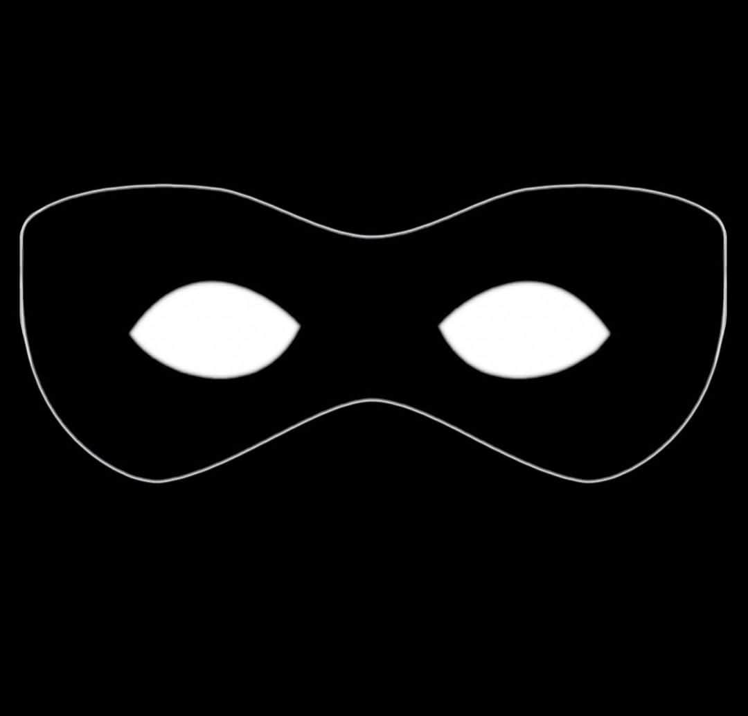 アンディー・ビアーザックのインスタグラム：「#JoinThePhantomTomorrow」