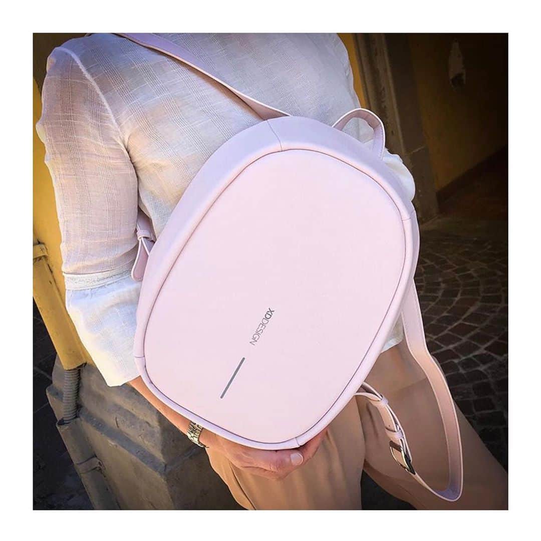 XD Designさんのインスタグラム写真 - (XD DesignInstagram)「Our Elle Fashion backpack in #pink as seen at @cariani_cento 📸 💖⠀⠀⠀⠀⠀⠀⠀⠀⠀  ⠀⠀⠀⠀⠀⠀⠀⠀⠀  ⠀⠀⠀⠀⠀⠀⠀⠀⠀ ⠀⠀⠀⠀⠀⠀⠀⠀⠀ ⠀⠀⠀⠀⠀⠀⠀⠀⠀ ⠀⠀⠀⠀⠀⠀⠀⠀⠀ ⠀⠀⠀⠀⠀⠀⠀⠀⠀ ⠀⠀⠀⠀⠀⠀⠀⠀⠀ ⠀⠀⠀⠀⠀⠀⠀⠀⠀ ⠀⠀⠀⠀⠀⠀⠀⠀⠀ ⠀⠀⠀⠀⠀⠀⠀⠀⠀ ⠀⠀⠀⠀⠀⠀⠀⠀⠀ #MadeforModernNomads • • • #xddesign #bobbybackpack #xddesignbackstory #xddesignbobby #ellefashion #antitheftbag #antitheftbackpack #zainoantifurto #bobbyelle #photooftheday #modernnomad #gotyourback #digitalnomad #keepexploring #globelletravels #womentravel #travelbuddy #seeyououtthere #nomadgirls #travelcommunity #citylife #pinkbag #stylishbag #zaino #global_people #italia #cariani_cento」10月28日 2時46分 - xddesign