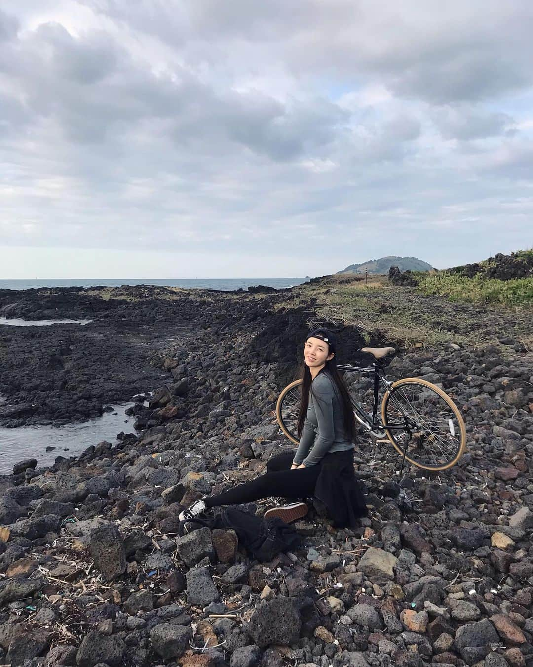 ユ・スンオクさんのインスタグラム写真 - (ユ・スンオクInstagram)「-> #🚲 이런 행복 , 자연이 너무너무 좋다 #🏞」10月28日 14時00分 - seungok_yu