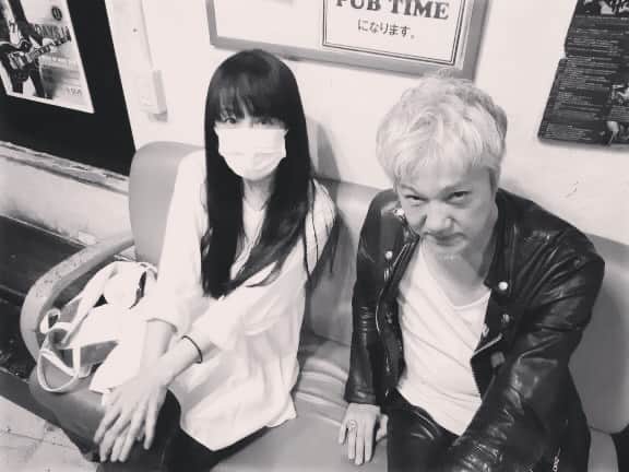 イマイアキノブのインスタグラム：「၅ ありがとう  #下北沢clubque  #tokie #イマイアキノブ  #imaiakinobu」
