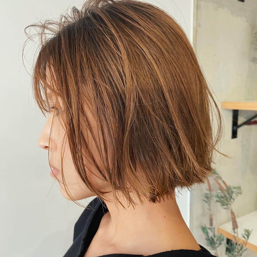 Ryosuke Sugayaのインスタグラム：「もちがいいカットが得意です  #前下がりボブ」