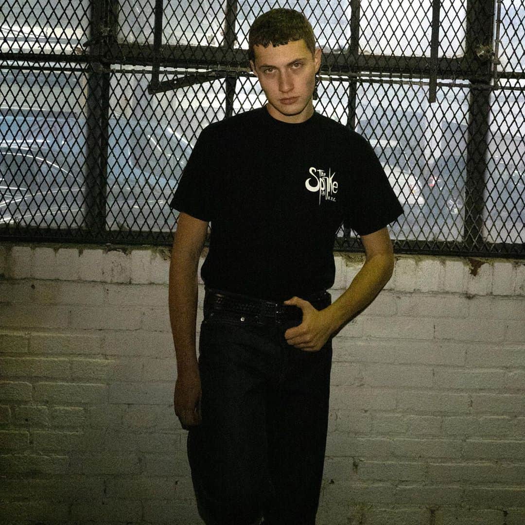 HYPEBEASTさんのインスタグラム写真 - (HYPEBEASTInstagram)「@hypebeaststyle: @richardsonworld pays homage to one of New York City’s most iconic gay bars, Spike, with a new capsule collection. Serving as a landmark of leather, butch and S&M subculture throughout the 1980s and early 1990s, the range maintains the rebellious naughtiness of the bar itself while including some items with less-overtly-kinky fare. Head to the link in our bio for more details. The drop will be available online and at its U.S. outposts on October 29, then at Richardson Tokyo on October 31.⁠⠀ Photo: @seymoreflex」10月28日 13時16分 - hypebeast