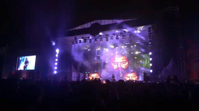 Megadethのインスタグラム：「October 27, 2018 – Megadeth headlines the JogjaROCKarta Festival in Yogyakarta, Indonesia.  Setlist: Hangar 18 The Threat Is Real The Conjuring Wake Up Dead In My Darkest Hour Sweating Bullets She-Wolf Tornado of Souls Conquer or Die! Trust Dawn Patrol Poison Was the Cure A Tout le Monde Dystopia Symphony of Destruction Peace Sells Holy Wars...The Punishment Due  #OnThisDay #Megadeth #JogjaROCKarta #JogjaROCKarta2018」