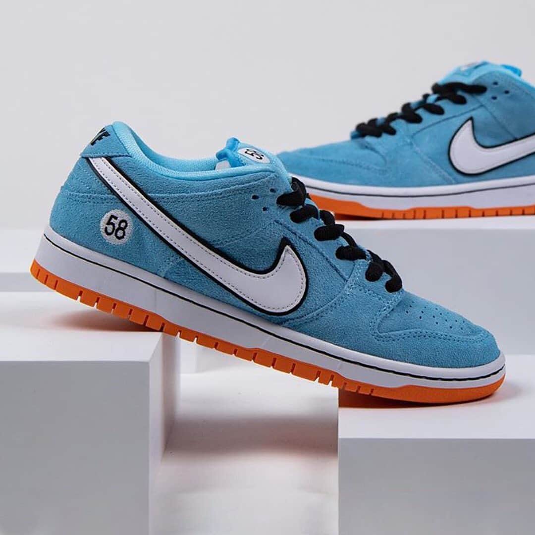HYPEBEASTさんのインスタグラム写真 - (HYPEBEASTInstagram)「@hypebeastkicks: Here's a first look at the upcoming @nikesb Dunk Low Pro "Club 58," inspired by the collective skate group formed by employees and shop owners. The upper of the shoe is constructed of bright blue suede accented by white leather Swooshes framed by black. The black and white detail is continued on the “58” insignia on the tongue tags and at the heels. Other details include matching light blue sockliners, printed insoles, a fat tongue, and contrasting black laces. Finishing up the design of the shoe are pure white midsoles paired with bold orange rubber outsoles. Stay tuned for more info.⁠⠀ Photo: @repgod888」10月28日 6時11分 - hypebeast