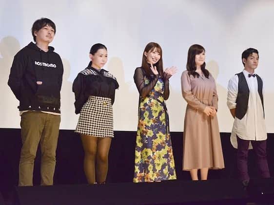 山岸逢花さんのインスタグラム写真 - (山岸逢花Instagram)「映画『橘アヤコは見られたい』 . . . （写真横にスライドしてね👉） . テアトル新宿にて開催されているピンク映画の祭典 ‘OPフェス’にて、初出演&主演で出させていただいた 映画『橘アヤコは見られたい』ですが 本日10/28(水) 18：30〜の上映が このフェスでは最後の上映になります🥺！ . . 18日には舞台挨拶があって 久しぶりに共演者のみなさんや 監督・スタッフさん方にお会いできて そして、沢山の方が観に来てくれて 本当に嬉しかったなぁ🥰 . . 是非お近くにお住まいの方で 仕事終わりに時間あるなぁって方は 足を運んでみてください👻♥ . . . #山岸逢花 #あいぱん #ピンク映画 #OPフェス #橘アヤコは見られたい #若妻ナマ配信見せたがり#佐藤周 #AV女優 #AV #aikayamagishi」10月28日 8時43分 - ayakayamagishi_