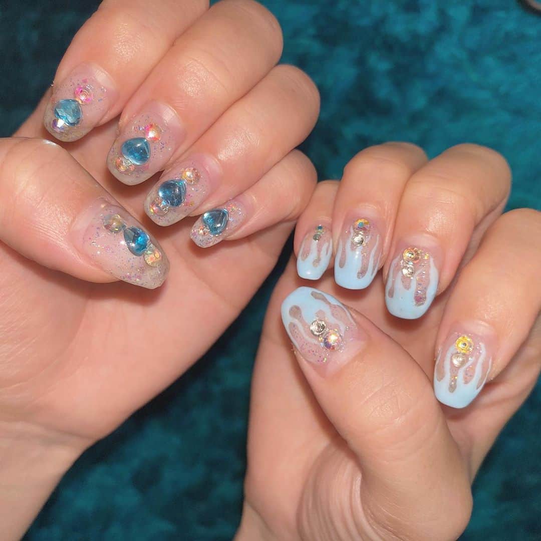 杉山優華のインスタグラム：「💧💧💧 . . . . 伸びてるけど、、🥺🥺🥺 . .  #ネイル #nail #ネイルデザイン #ネイルアート #ネイルサロン #nailstagram #nails #nailsofinstagram #nailart #nailart #naildesign #nailfie #フォローミー #followｍe #いいね #フォロー #follow #instagood #instagram #instafashion #instagramjapan #instalike」