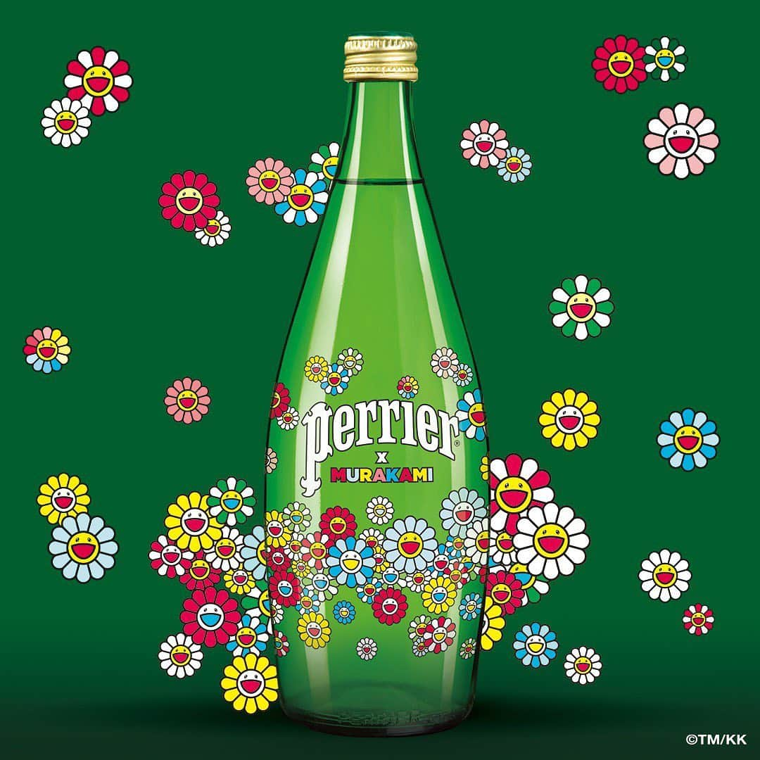 村上隆さんのインスタグラム写真 - (村上隆Instagram)「This is a portrait of mine advertising the Perrier @perrier collaboration. I’m overwhelmed with emotions now that this campaign has been released—I’m almost moved to tears. Back in August, the effects of coronavirus were serious in the areas surrounding Tokyo. We didn’t have an official lockdown, but the number of cases was rising. My feelings were dark as I thought of where our society could possibly be headed, but I was determined to make this collaboration a bright spot in all that, and shot this photo with a huge smile on my face. I want to note that it was my personal assistants that shot this portrait as a team. They have done an amazing job. Before this project, they had no experience in photoshoot at a professional level. From how to choose the right camera and lighting equipment to how to properly light and set the depth of field, they researched and did everything in-house. As a team of four, they looked things up online and asked their acquaintances for advice before shooting me, and had our design them make some adjustments to the resulting images before submitting them to Perrier. And now it has become a great advertisement photo. (We didn’t shoot the product photos of the bottles and cans.) What I have learned during this pandemic is that we have to do everything ourselves. We studied hard and did our very best, to the point our brains started to hurt. And we somehow rode it out with the help of some digital editing.  I’m really glad that everyone at Perrier was also happy with the photos we submitted. This photo, as well as the project itself, makes me feel proud of the young Kaikai Kiki team. translation: @tabi_the_fat」10月28日 9時28分 - takashipom