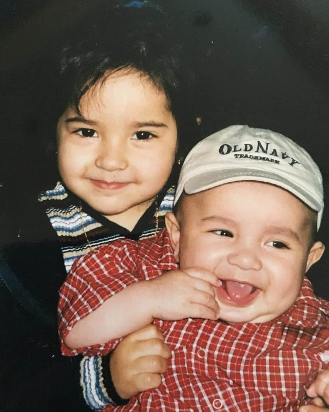 ベッキーGさんのインスタグラム写真 - (ベッキーGInstagram)「Even tho you came into the world not too long after me I always felt the need to protect my babies at all costs. Today you’re 21 brother!!! Where does the time go!?!? We’ve lived so much together. I’ve learned so much from you and im thankful god blessed me with best friends for life. If there’s anything you should never doubt it’s that you can always count on me!!! Life has thrown you a lot of curve balls and some how you always know how to knock that shot out of the park. (see what I did there? 😉⚾️) 21 is a big one and I can’t wait to see what it has in store for you. May it bring you light, growth, healing, happiness, inspiration and so many more amazing things that you truly deserve. 💙 I love you brother!  HAPPY BIRTHDAY!!!」10月28日 9時28分 - iambeckyg