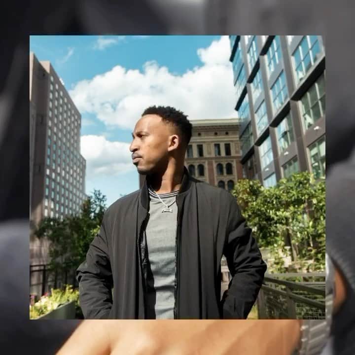 ペリーエリスのインスタグラム：「Life ready no matter what 🙌🏻 just ask @christiancrosby as he takes on the day. #LifeReadySince1976」