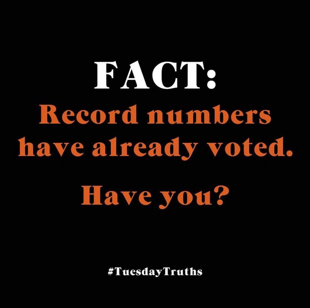 レオナルド・ディカプリオさんのインスタグラム写真 - (レオナルド・ディカプリオInstagram)「Record numbers have already voted. Have you? #Vote #Vote2020」10月28日 10時38分 - leonardodicaprio
