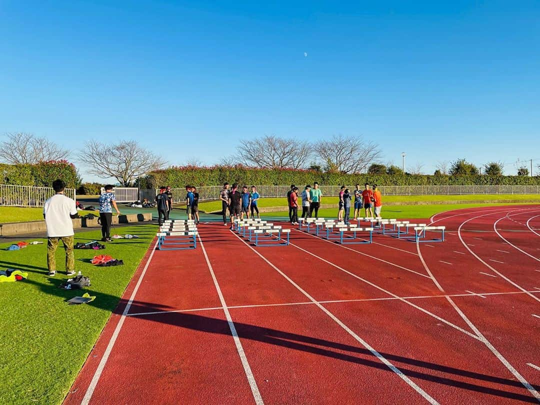 藤光謙司さんのインスタグラム写真 - (藤光謙司Instagram)「「第1回we'thミニ運動会🏃」 今回はテスト大会ではありましたがwe'thのスポーツ体験会を行いました！ まずは陸上からスタートしました✨ また来月から色んな体験会をやっていければと思います！ 体験会の様子は後日Youtubeにアップされますので参加したい方は是非we'thへ👍 #スポーツ体験会 #weathlete #陸上」10月28日 11時16分 - gold_kenny51