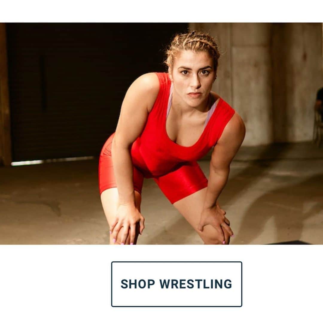 ヘレン・マロウリスのインスタグラム：「Shop wrestling at www.Eastbay.com 🤼‍♀️   #wrestling #olympics #sports #sportsgear #noexcuses #eastbay #eastbaywomen #athlete #training #clothes」