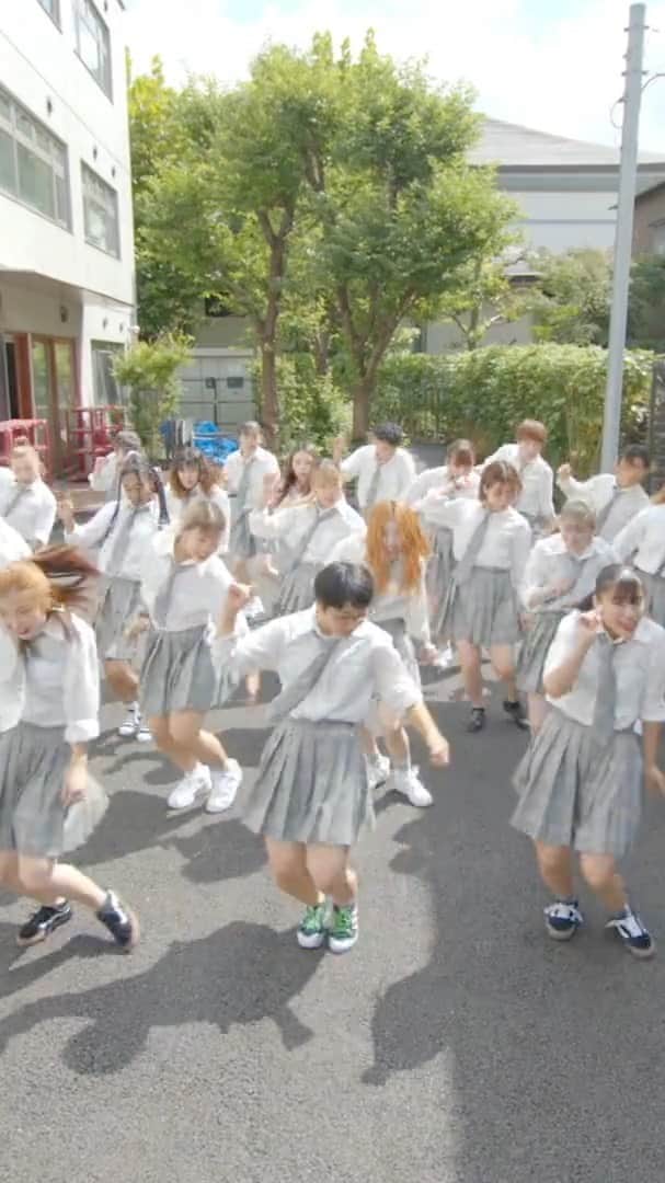 SONNYのインスタグラム：「.  ドリカムライブ配信に東京代表の高校として @vaweikohhighschool が選ばれた際の動画作品です！   Love the HIGH SCHOOL SPIRIT 🏫  @dctdisco.jp  🎥 @machakimen   #DREAMSCOMETRUE #ドリカム #ドリカムディスコアットホーム #DOSCOPRIME #VAW栄光ハイスクール」