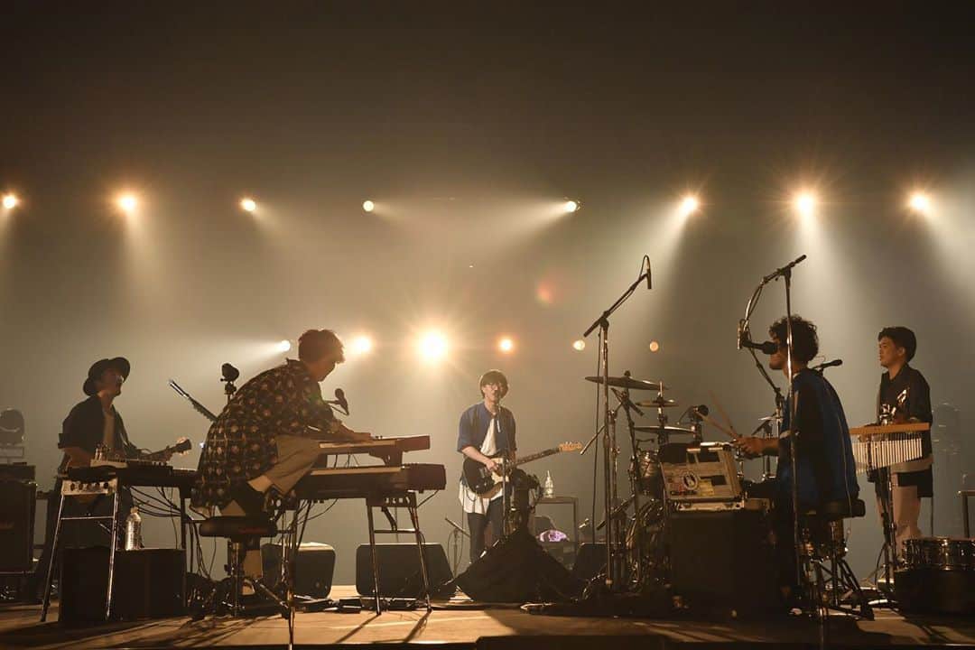 因幡始さんのインスタグラム写真 - (因幡始Instagram)「wacci Streaming Live at 日本武道館、本当に夢のような1日でした。最高のお客さん、スタッフ、共演者の皆さんに支えられながら最高の第一歩を踏み出せました。本当に、どうもありがとうございました！ #wacci #日本武道館」10月28日 21時52分 - wacci_key_hajime