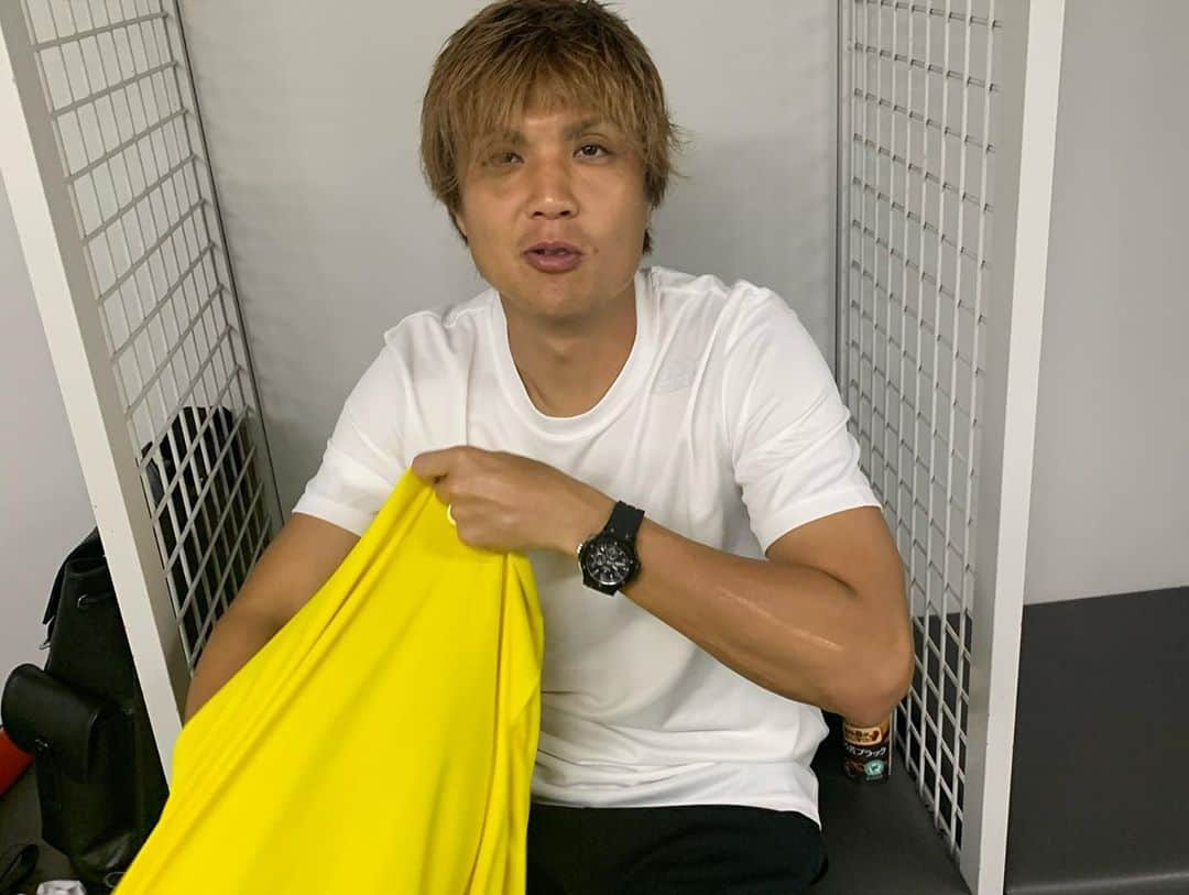 山下達也さんのインスタグラム写真 - (山下達也Instagram)「今日も応援ありがとうございました。 久しぶりの勝利です。 試合後のロッカーで写真撮りまくってみました。  ＃太陽誕生日おめでとう #皆さんの好きな選手は写っていましたか #連戦みんなで戦おう #柏レイソル 柏から世界へ」10月28日 21時59分 - yamagozero