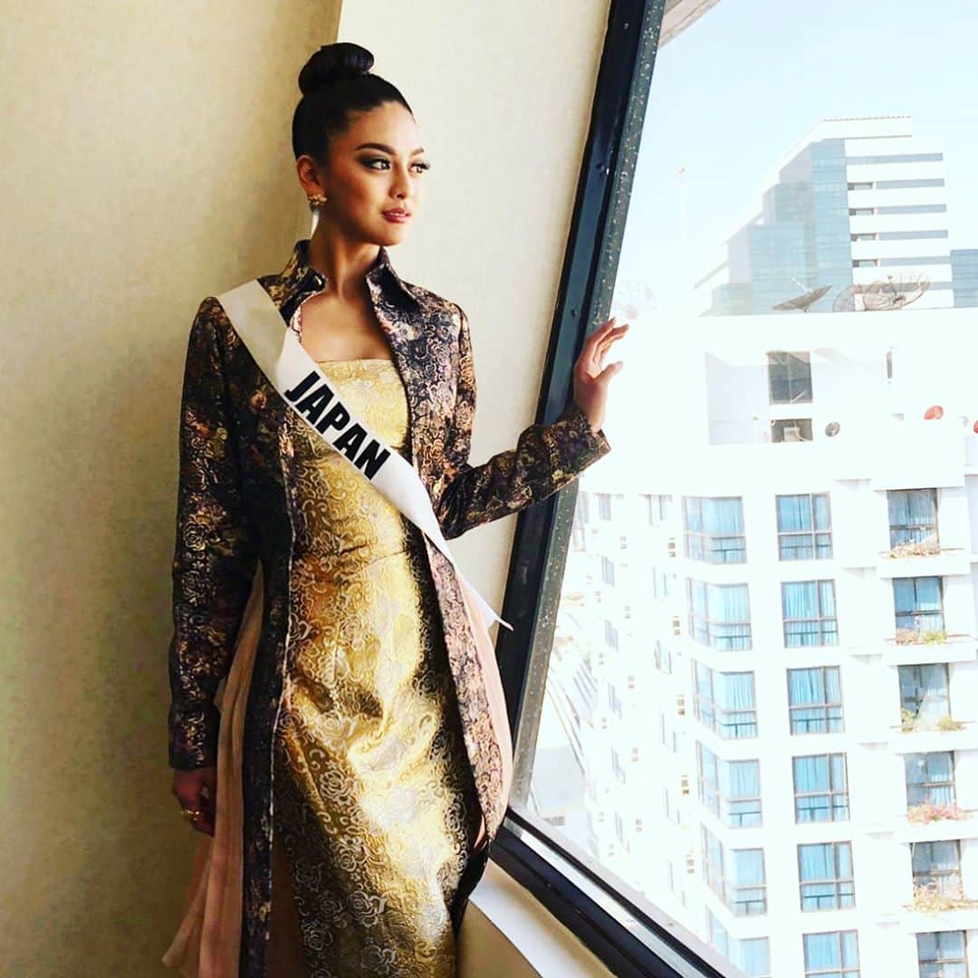 遊海 Yuumiさんのインスタグラム写真 - (遊海 YuumiInstagram)「2 years ago as Miss Universe Japan 2018 ✨✨✨ tomorrow will be the day for The next 2020 Miss Universe Japan ❤️❤️❤️ @missuniversejapan #missuniversejapan #missuniversejapan2018 #flashback #missjapan #missuniverse #missuniverse2018 #women #empowerment #ミスユニバース　#ミスユニバースジャパン2018 #ミスユニバースジャパン」10月28日 22時35分 - yuumi_kato