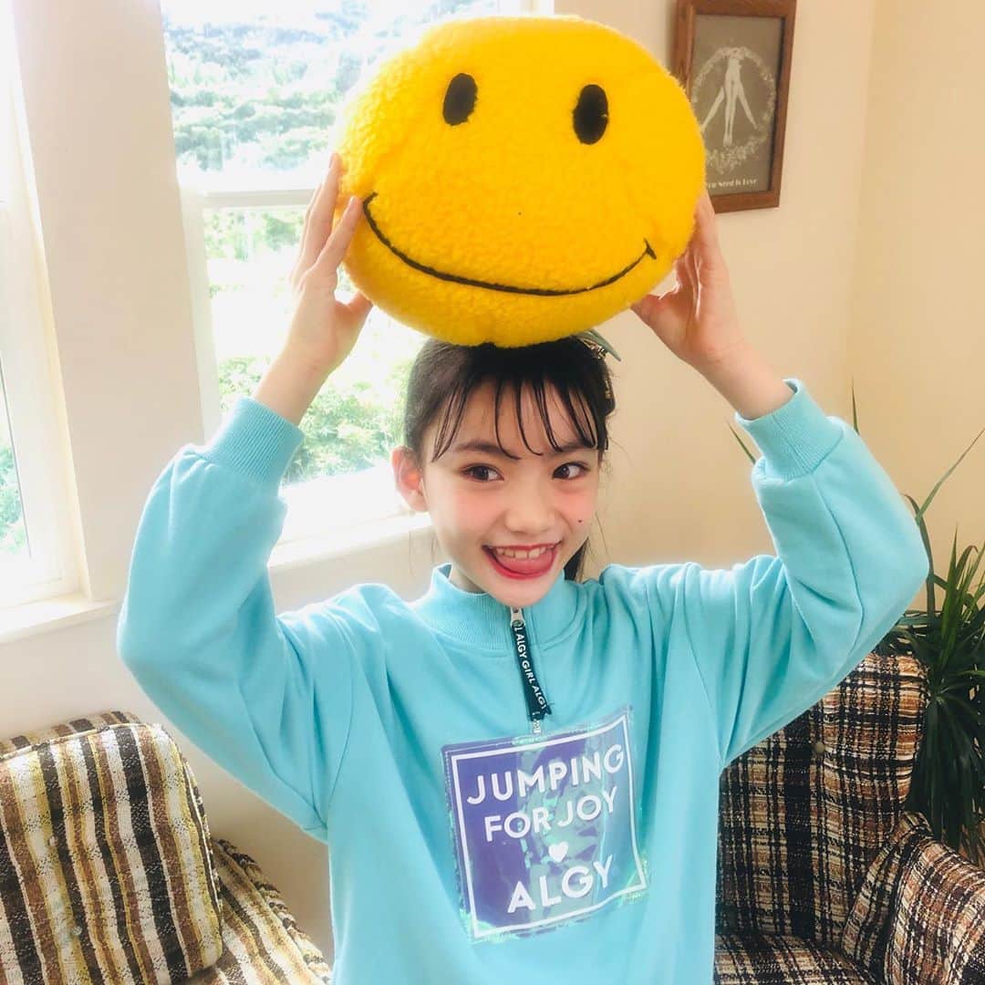 ニコ☆プチのインスタグラム：「スマイルあんにゃ☺︎🐈💖✨🎶🌈 . . . #あんな」