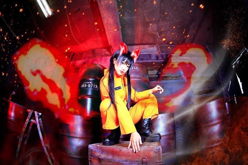 若月雅のインスタグラム：「【炎炎ノ消防隊／#cosplay】 . . 二等消防官 第三世代能力者"環古達＂ . . #エフェクト #photography  #anime」