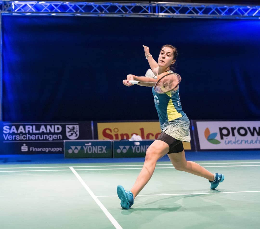 キャロリーナ・マリンのインスタグラム：「First match, good feelings! Tomorrow 2nd round 🇩🇪🏸  Primer partido, buenas sensaciones! Mañana 2a ronda 🇩🇪🏸 #PuedoPorquePiensoQuePuedo  📸 Sven Heise  SaarLorLux Badminton Open」