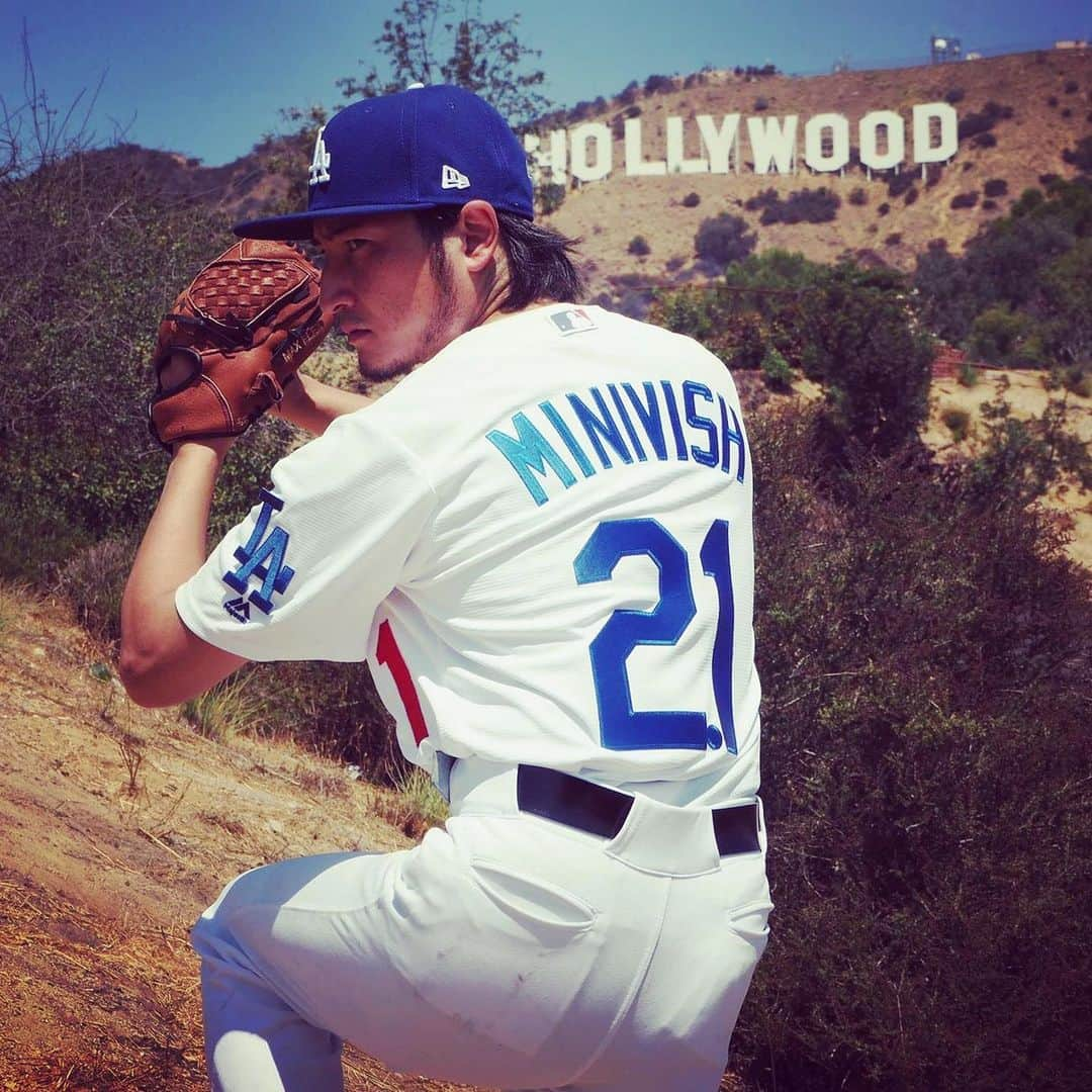 アキテリヤキさんのインスタグラム写真 - (アキテリヤキInstagram)「#losangeles#dodgers#congratulations#mlb#worldchampion#minivish#ドジャース#優勝おめでとう」10月28日 14時25分 - minivish11